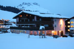 Hotel Lärchenhof mit Karhorn
